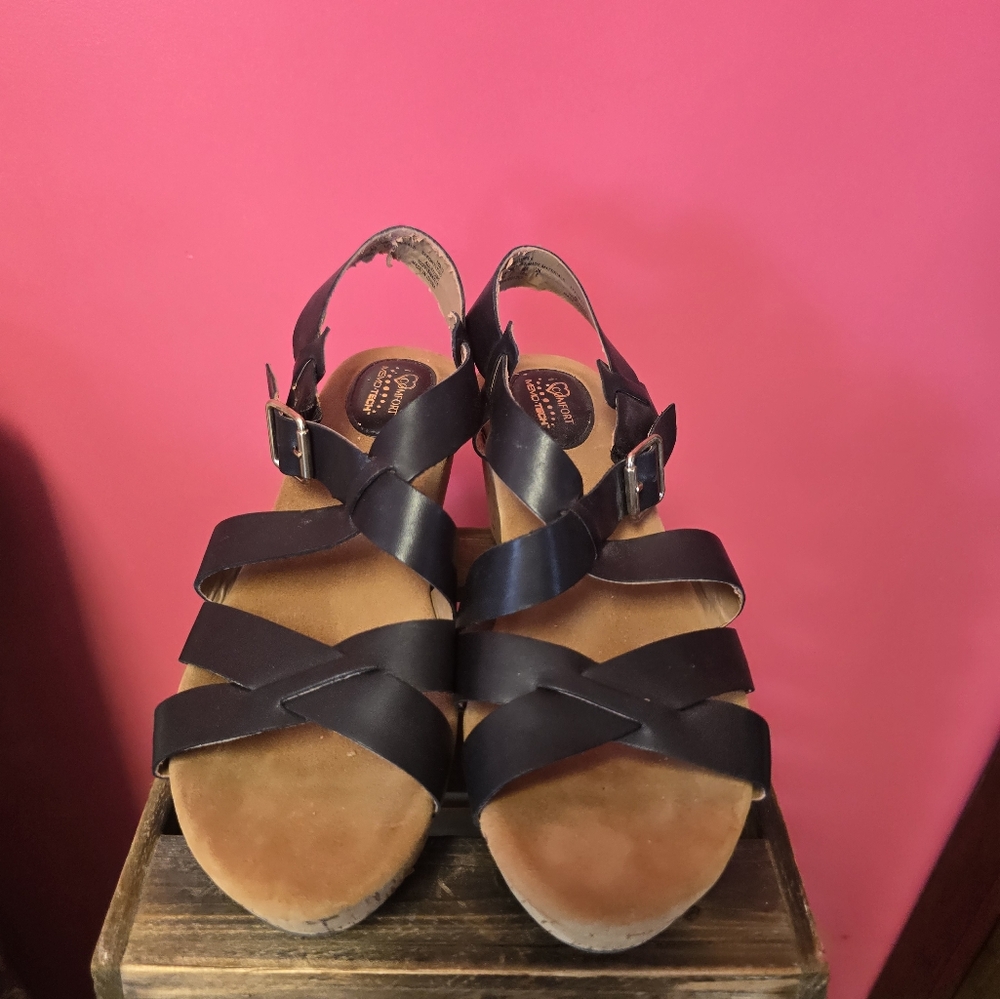 Women's Black Strappy Sandals